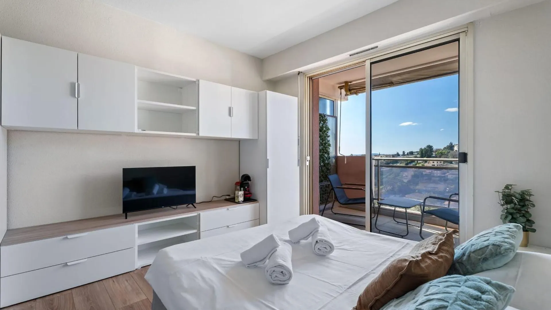 Studio Bel Air - Welkeys Villeneuve-Loubet France